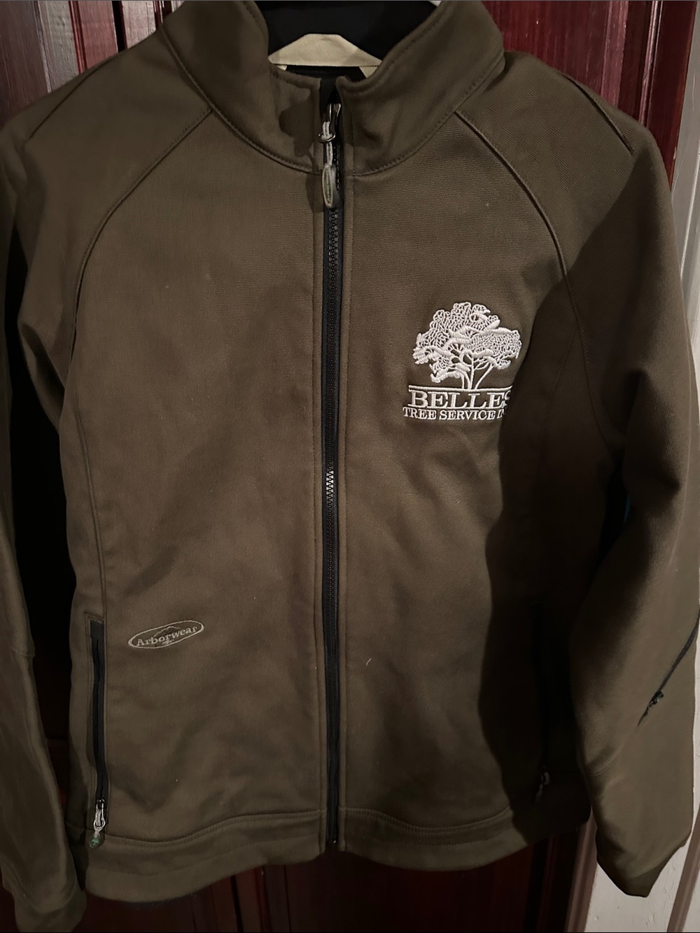 ArborWear Olive Green Lightweight Sturdy Jacket with Embroidered Logo. Size L